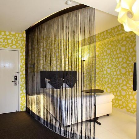 Hotel Zamburger Bliss Джохор-Бару Екстер'єр фото