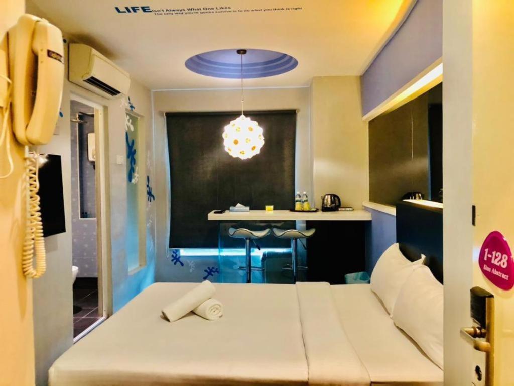 Hotel Zamburger Bliss Джохор-Бару Екстер'єр фото